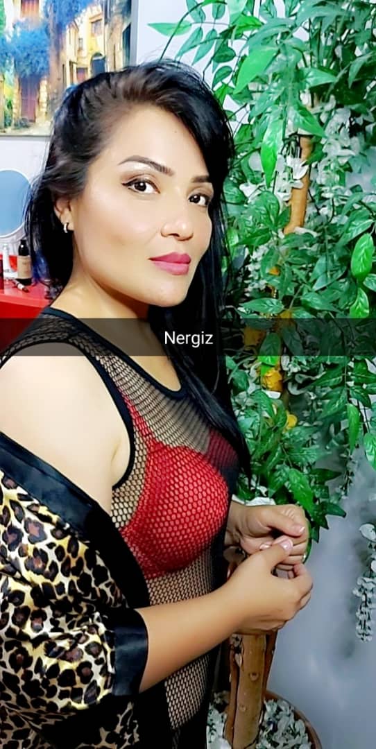 Herkes
Anlatır 
Ben
Yasatirim
#istanbulbayan 
531_764_84_00