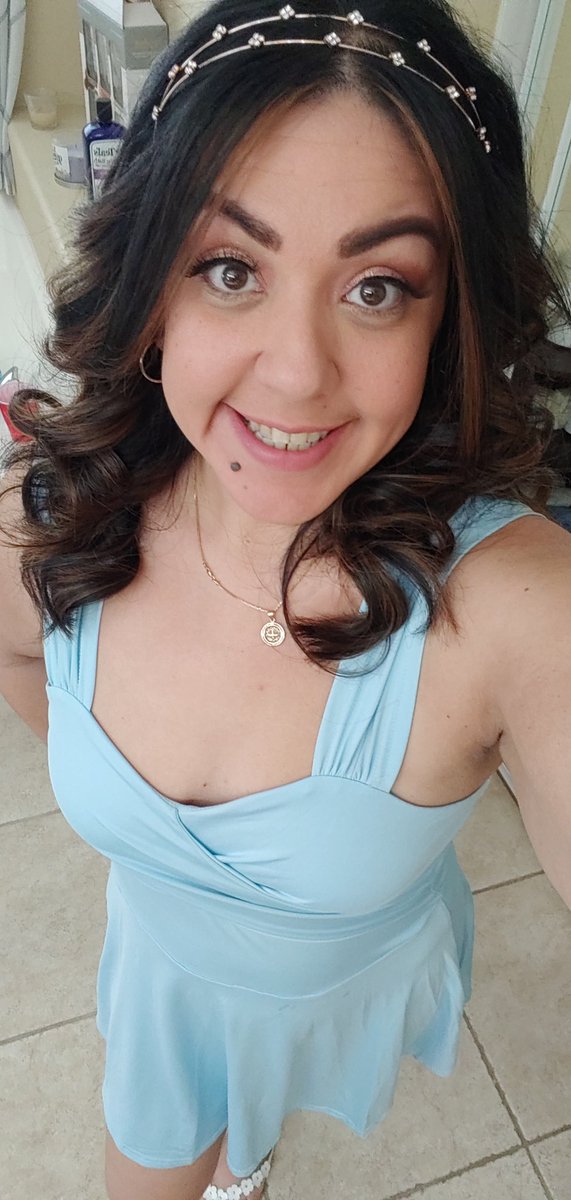 PackersEla's tweet photo. Happy early birthday to meeeeee ππππ Turning 40, again ππ₯°
#EarlyBday #40Plus12Months #OctoberPrincess https://t.co/F6lF20cBzV