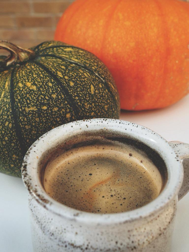 Our new Autumn Blend is now available from our online shop that delivers straight to your door. squarehouse.coffee Enjoy it even more with 15% off hour order. Just type in autumn15 to the coupon section at checkout to get your discount. Enjoy ☕️