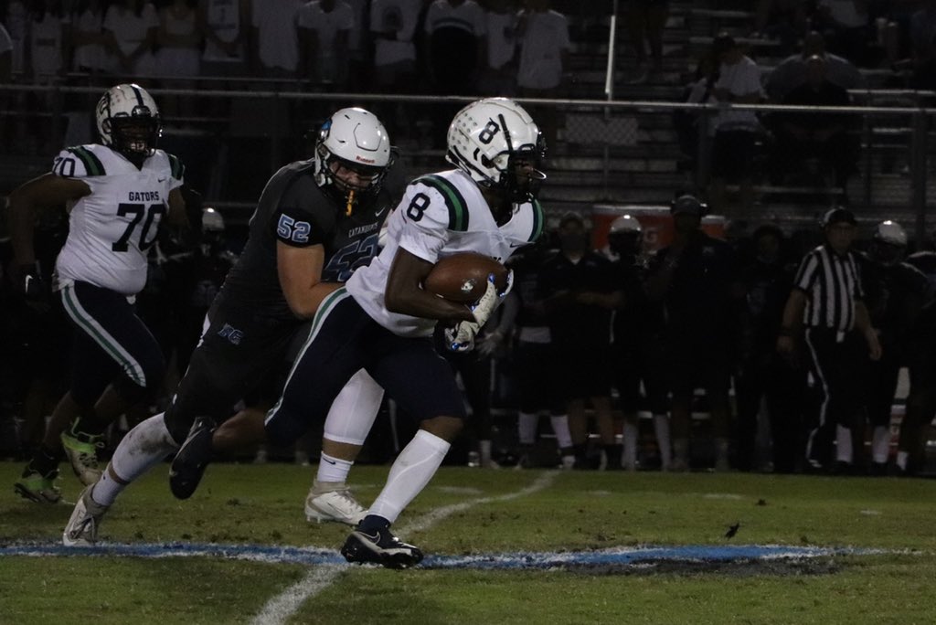 SER_T_F's tweet photo. 2021 Season🏈

V 

🐊@G_L_FOOTBALL 

@

🐈‍⬛ Panther Creek 

🗓10/15/21

📸 @AleenaDard 

https://t.co/X0qLJogfUU https://t.co/JExy9M9bhc
