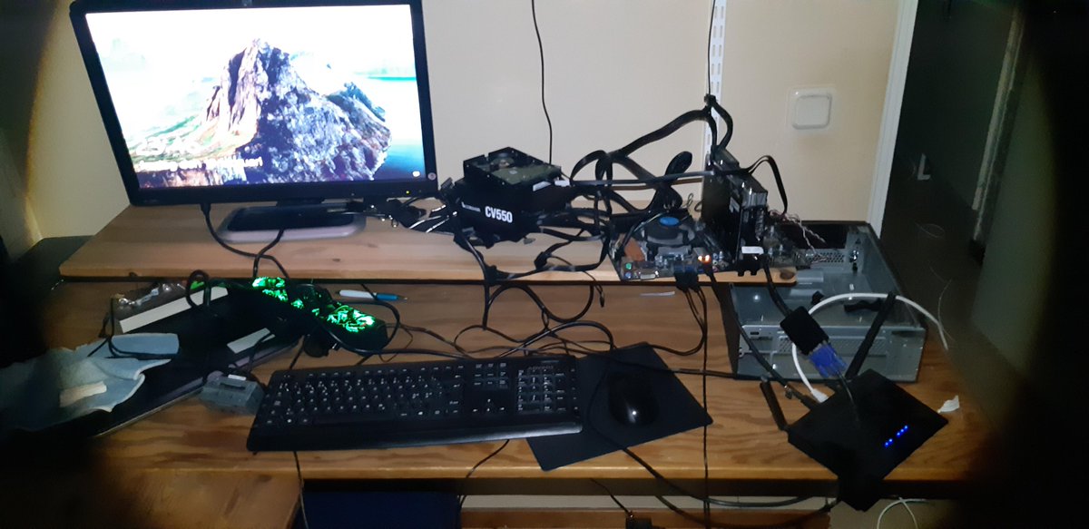 Derfla04 tweet media