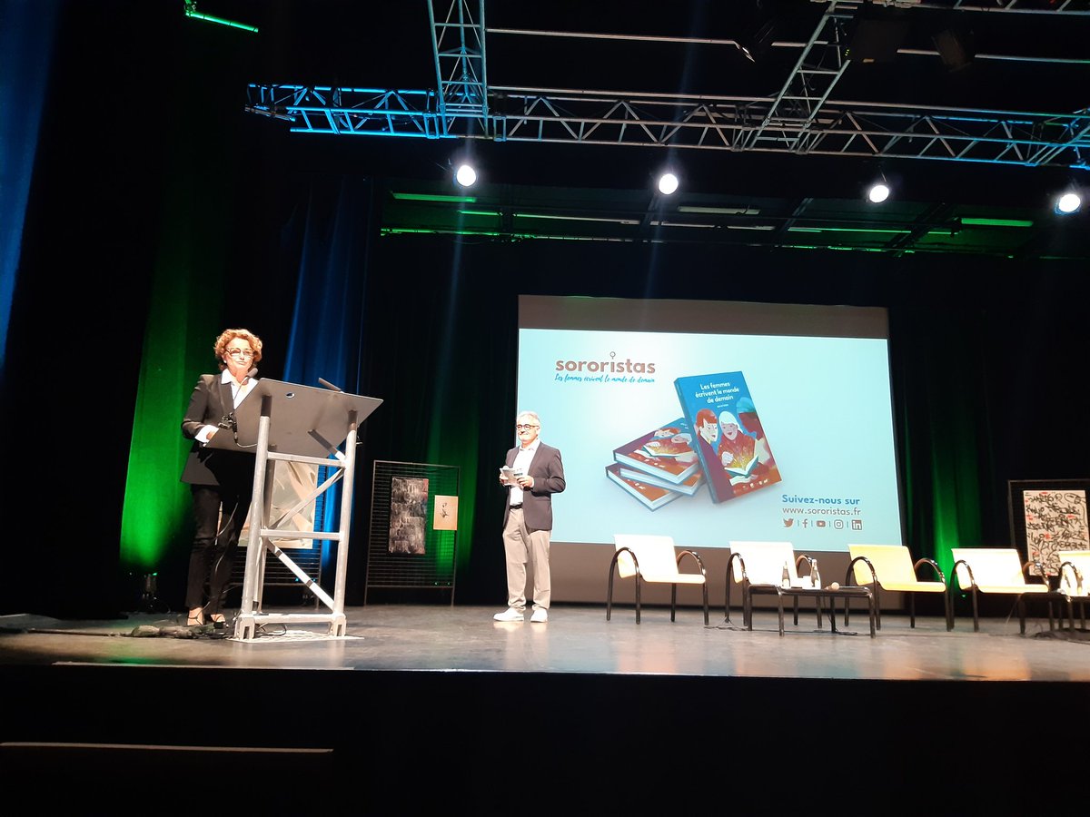 "Le monde nouveau est déjà là, les #femmes se succèdent sur la scène " <a href="/mfmbaylet/">M-F Marchand-Baylet</a> au #colloquedesterritoires sur les transformations societales des Leaders Tarn &amp; Le Monde Nouveau 
<a href="/ladepeche31/">La Dépêche 31</a> <a href="/sororistas_/">Sororistas</a> 
Pour suivre en live facebook.com/le-monde-nouve…