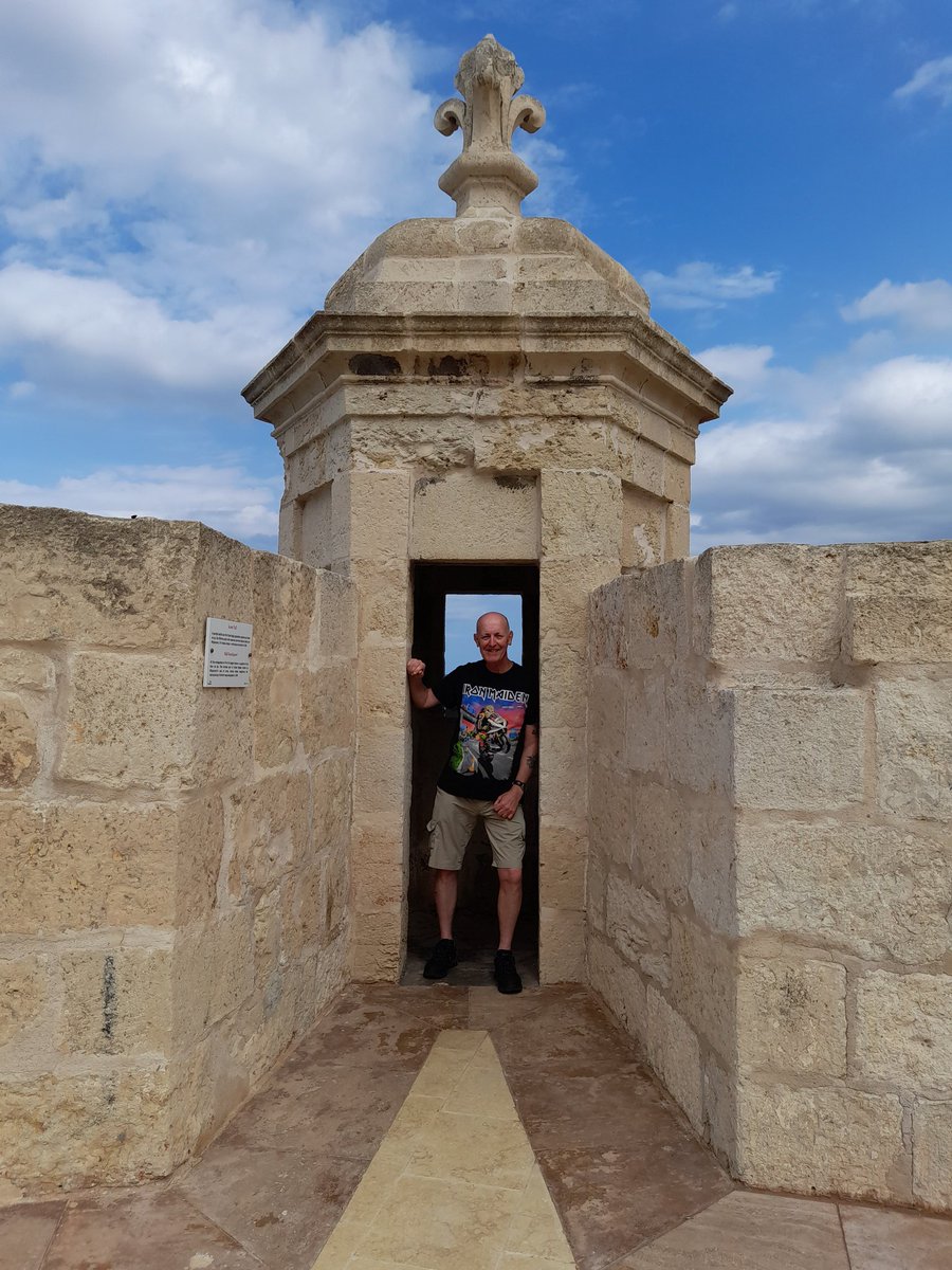 mizzmjm7's tweet photo. @IronMaiden your TT tee being admired in Valetta by many (modelled ably by the husband) 😉🤘 https://t.co/uNBaF87c05