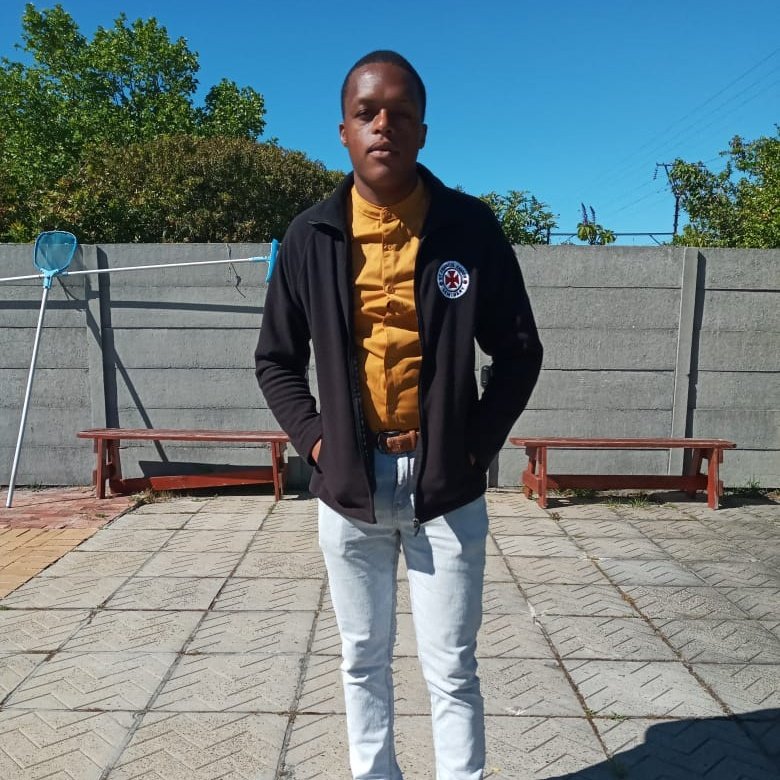 MveloOliphant's tweet photo. #NewProfilePic https://t.co/VbM6mmQbUP