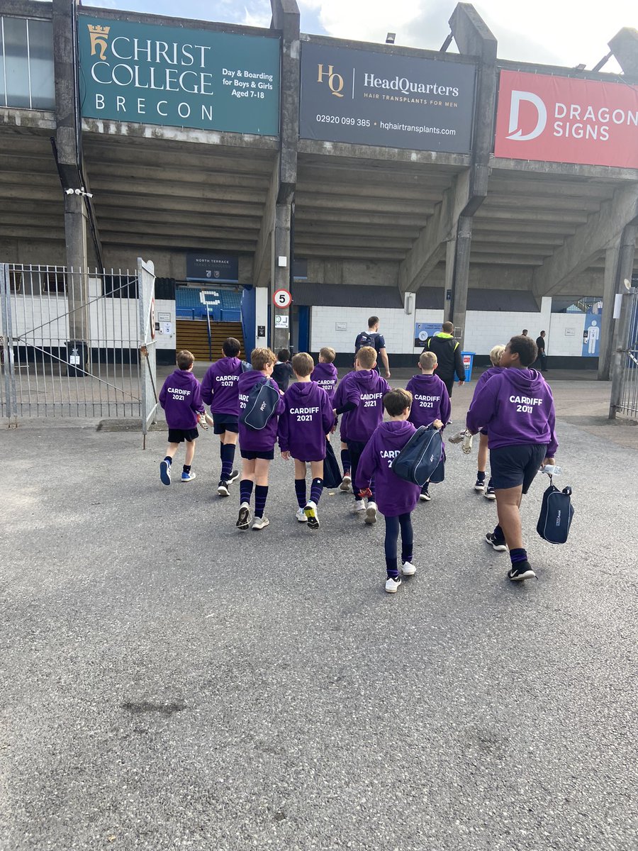 LVS_JSport's tweet photo. π π π Great afternoon at Cardiff Arms Park, great stadium and even better welcome. #ruckover #scrumdown #Cardiff21 https://t.co/NOx2iyKs0F