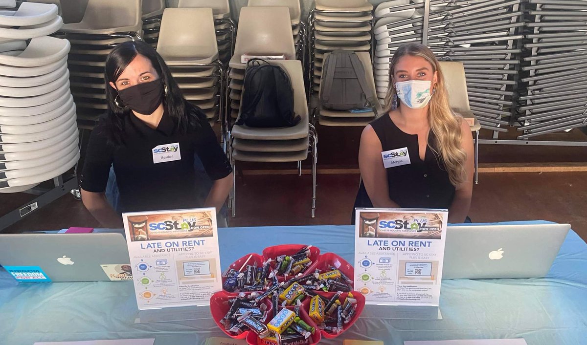 H_Sanders2019's tweet photo. Up early on a Saturday morning in #RidgeSpringSC signing people up with #SCStayPlus ππ
#HelpIsHere #RentAndUtilityAssistance https://t.co/2eQl6Fby5J