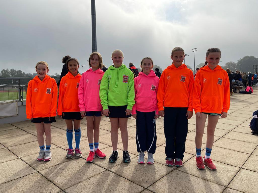 StMargs_Sport's tweet photo. The @StMargaretsPrep girls enjoyed their morning competing in the finals of the English Schools Biathlon. Thank you @PentathlonGB for a giving these girls a wonderful experience. #StMargsBiathlon #StMargsSwimming https://t.co/Y4VjYQ8ZDb
