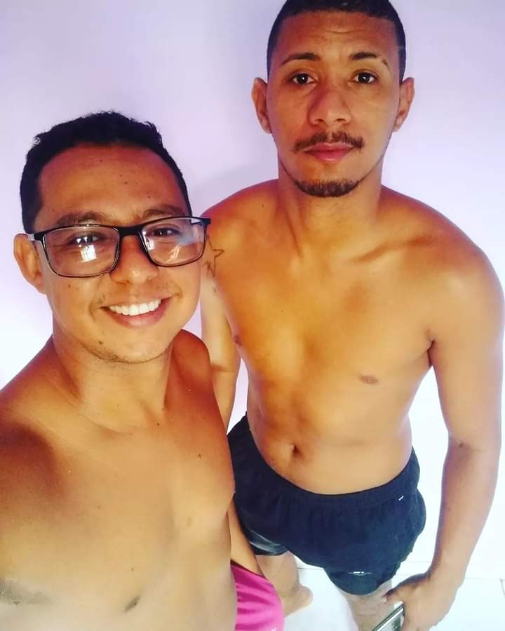 Washing25381931's tweet photo. Desde que você faz parte da minha vida
Todos os momentos são de felicidade.
A emoção e a alegria são constantes
E acordar todas as manhãs é um prazer.

Sorrio o tempo todo só porque sim
Sorrio porque penso em você
Sorrio porque amo você.
Te amo 💖😘 https://t.co/QtoNdVrGQ5