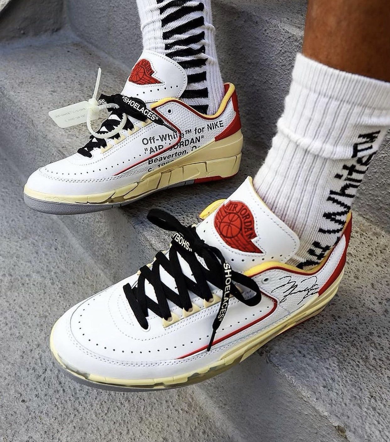 Off white shop on feet