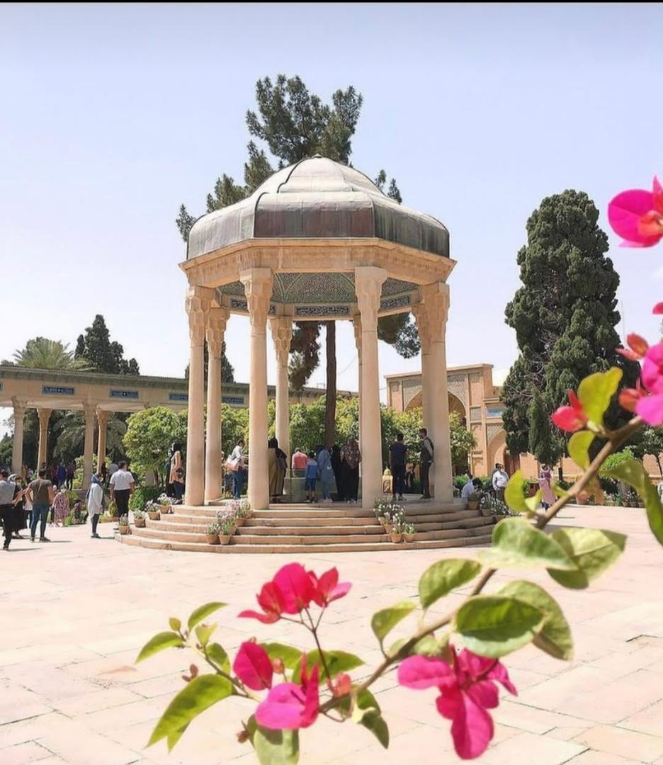 😍😍😍😍
#حافظیه