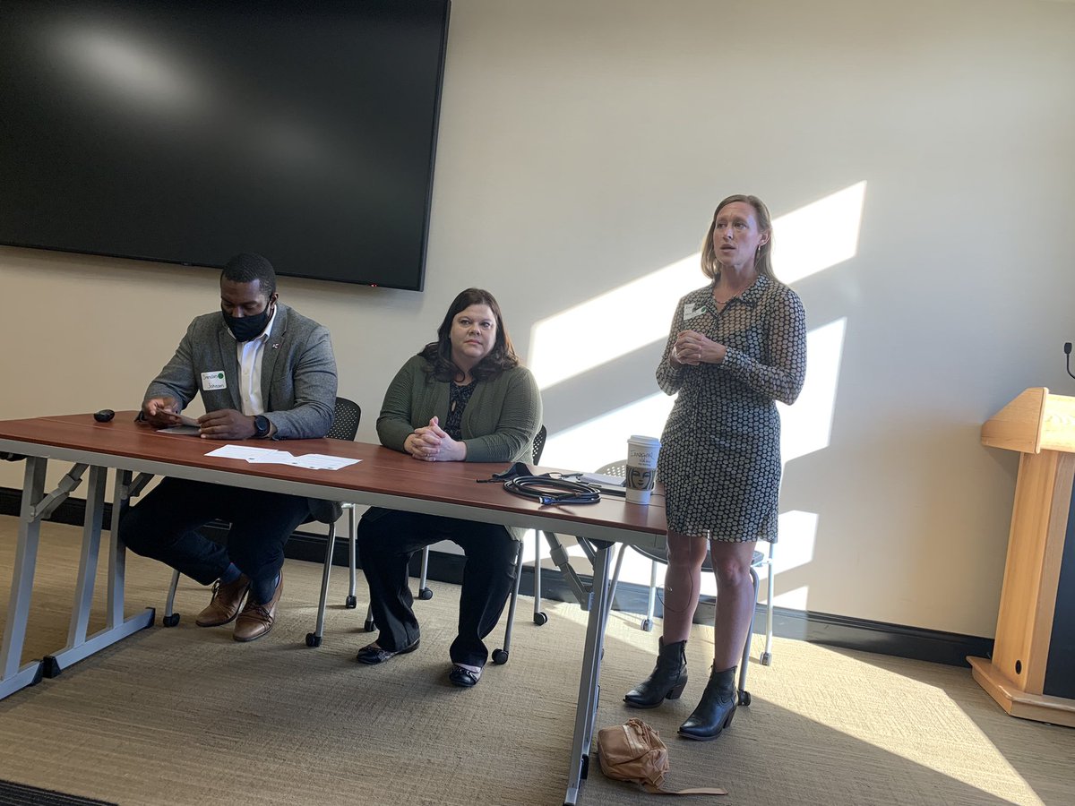 TiffanyJNixon's tweet photo. Let us know if you have questions about our Empower Loan Fund! #createcampaign #letscreate #kseship https://t.co/It8cPIZEjt