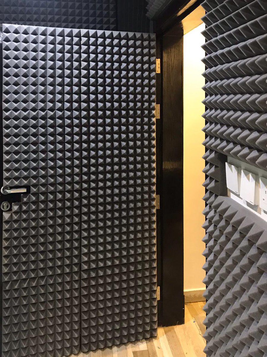 عازل صوت tweet media