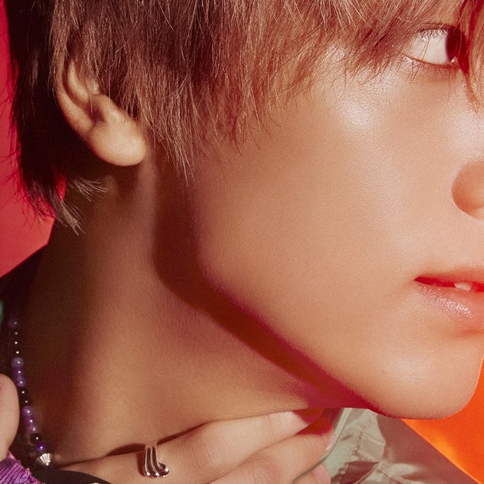 haechanspics's tweet photo. HAECHAN'S JAWLINE https://t.co/VstZ5pQeHr