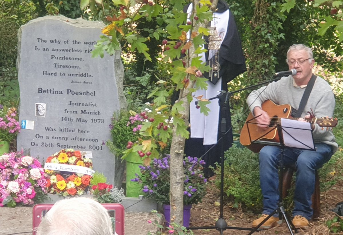 MrPaddyMeade's tweet photo. We meet today in memory of #BettinaPoeschel who tragically lost her life at #Donore, #Meath, in 2001, 20 years ago. https://t.co/Zf1rDxvIZS