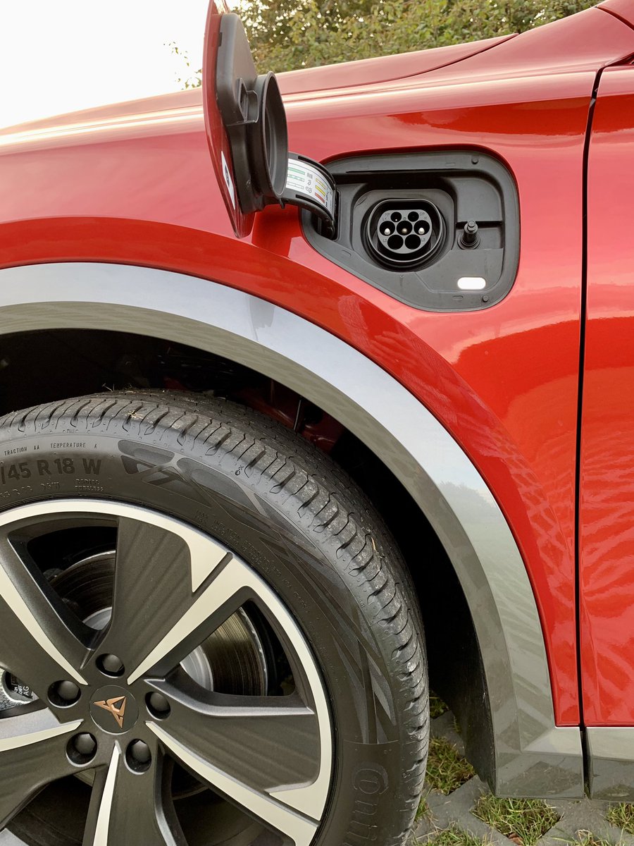 With Cars 1 and 3 both off-the-road 😩, been given this Cupra to tool around in instead. Rather enjoying. And it’s a plug-in. But can anyone else spot the ancestral link in the number plate…?