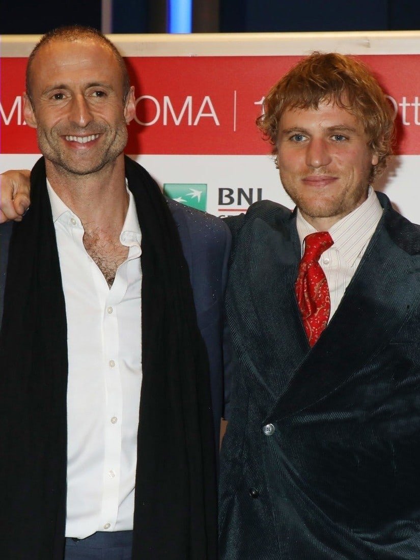 jflynnworld's tweet photo. #JohnnyFlynn #OnThisDay #GabrielRange #StardustFilm
One year ago🙂
"Stardust" Premiere - 15th Rome Film Festival 2020. Rome, Italy
📸 by Elisabetta Villa https://t.co/LOZh6r7fYv