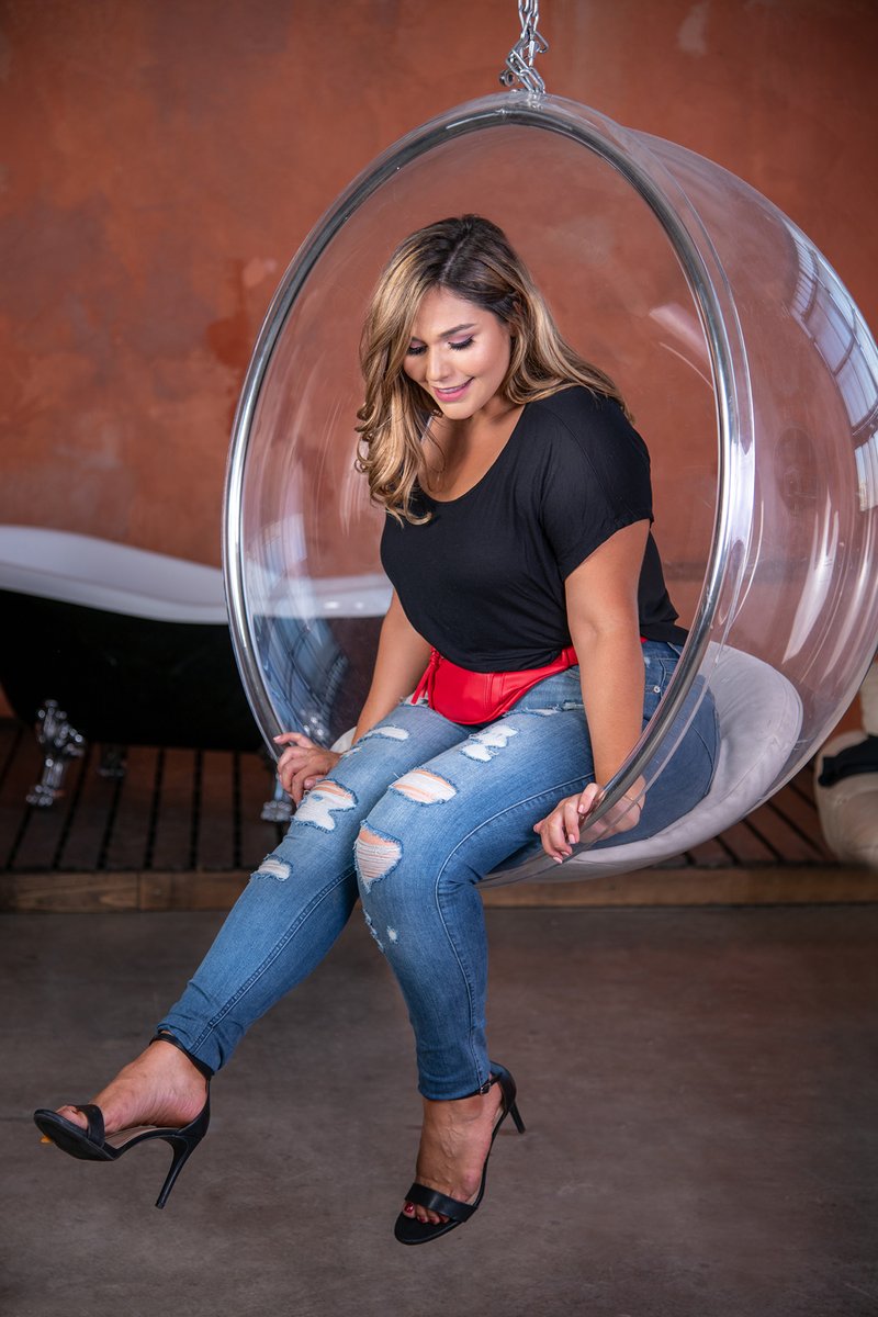 eraserstudiousa's tweet photo. Patroncito brand women plus size lifestyle photo shoot
https://t.co/2WCOctzmB6
.
#eraserstudio #ali_hoss #Sanaz_Mahdi #fashion #style #mensfashion #fashionblogger #fashionstyle #fashionista #streetstyle #instagood #fashionable #instafashion #fashionformen #lifestyle #fashiongram https://t.co/S4nGGmYkra