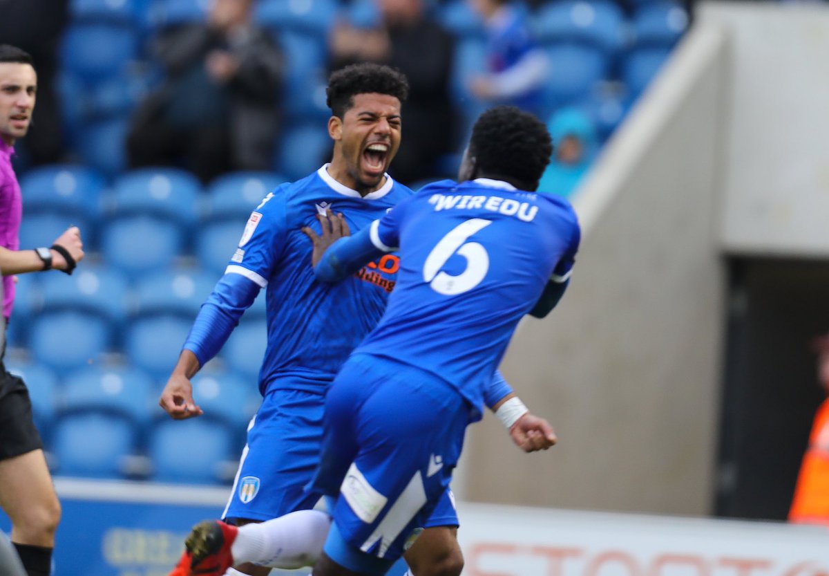 A late winner! ⁦<a href="/ColU_Official/">Colchester United FC</a>⁩ 1-0 Harrogate ⁦<a href="/TheGazette/">The Gazette</a>⁩