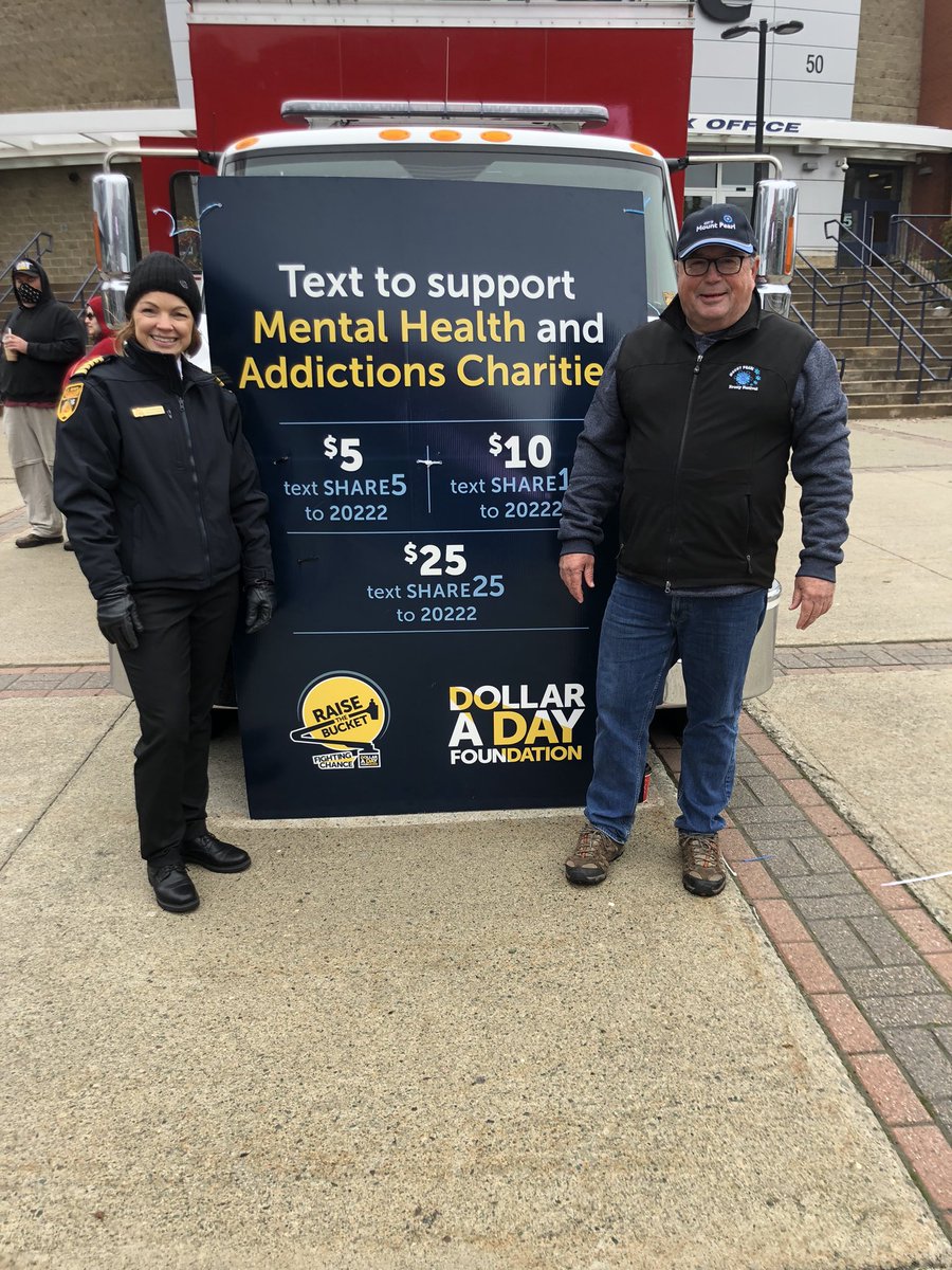 Mount_Pearl's tweet photo. A short while ago Mayor @Dave_Aker represented our city as he helped to raise #MentalHealthAwareness with @adollaradayfdn's Raise the Bucket proj. by going up in the bucket for a shift. It’s happening outside @MileOne_Centre today, until 7pm. #MentalHealthMatters #AddictionsCare https://t.co/iopytA0ohf