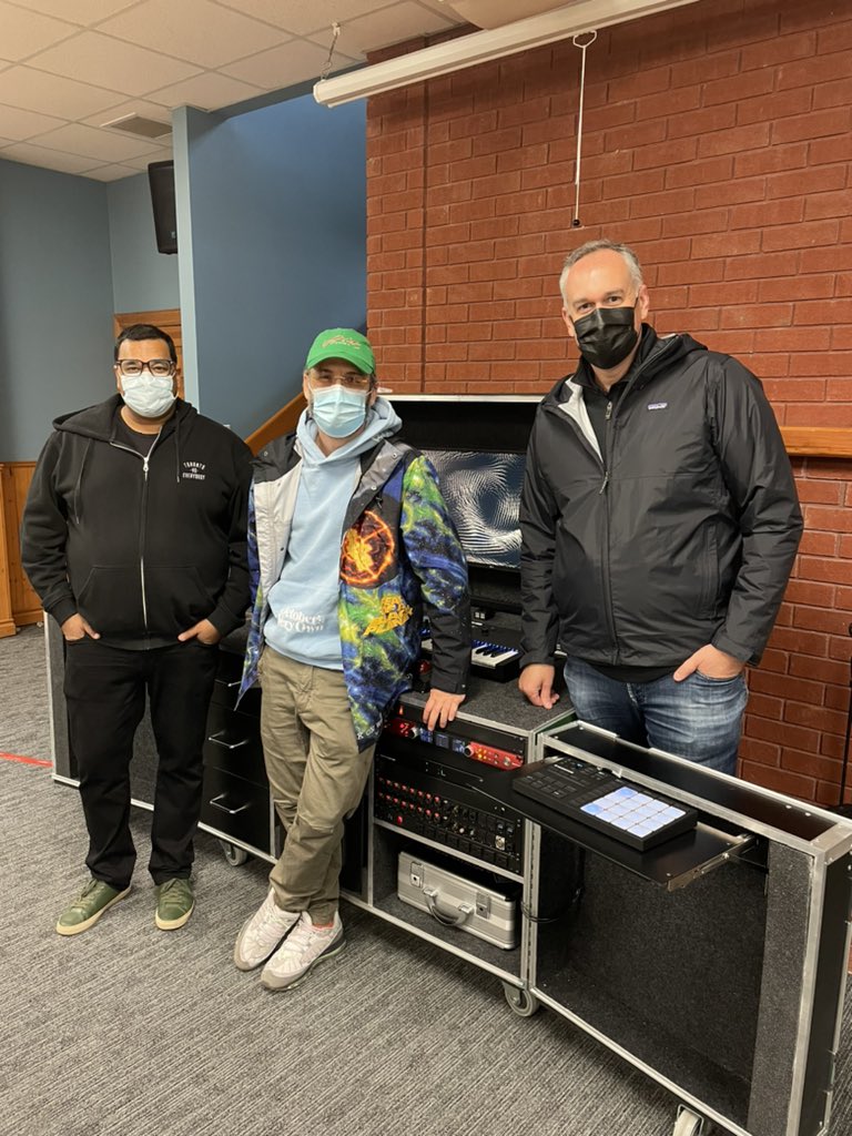 Awanish Sinha (@awi_sinha) on Twitter photo It’s special when vision becomes reality. Excited to attend the kick-off <a href="/TimsCamps/">Tim Hortons® Foundation Camps</a> / <a href="/our40foundation/">40 Foundation</a> program for youth from under-resourced communities, with philanthropist, mega-producer and Canadian icon Noah “40” Shebib talking about survival, struggle and finding your path. It’s special when vision becomes reality. Excited to attend the kick-off <a href="/TimsCamps/">Tim Hortons® Foundation Camps</a> / <a href="/our40foundation/">40 Foundation</a> program for youth from under-resourced communities, with philanthropist, mega-producer and Canadian icon Noah “40” Shebib talking about survival, struggle and finding your path.