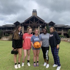 Softball_Wolves's tweet photo. Awesome time on our team retreat!
🎃🥎⛵️
#OneBody #ByeWeek #FloattheBoat https://t.co/gJkasjrcQD