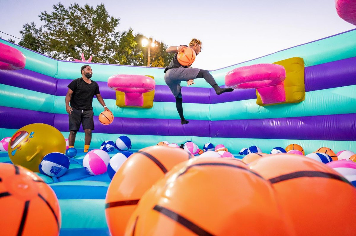 YPHoustonTX's tweet photo. The World's Largest Adult Friendly Bounce House Is Coming to Houston!!

Big Bounce America

Oct 22/23/24 &amp; 29/30/31 2021

AVEVA Stadium
2055 Mowery Road Houston, TX 77045

https://t.co/xH5yMqAcMh https://t.co/M6bj7QmbiD