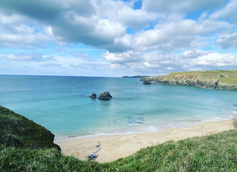 HornabrookLels's tweet photo. Swims and pasties #porthcothan #goldenburn #trescore #kernow #cornwall @beauty_cornwall @Intocornwall 🧜‍♀️ 💕 https://t.co/sAMyTn5VNz