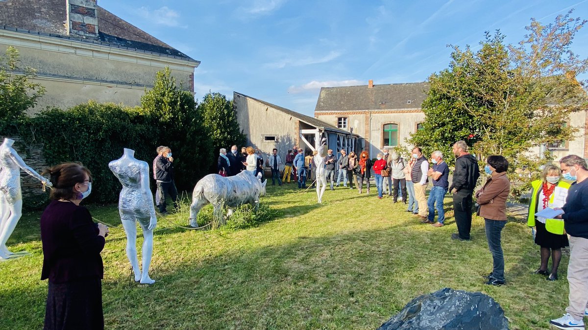 clangouet2017's tweet photo. À #Congrier en #PaysdeCraon
🟢 Du 16 au 24 octobre sous l’impulsion de Qiang MA un artiste qui vous invite à l’imagination 👏👏
👉 La #culture l’#art et la #creation en territoire #rural
@MayenneCulture @MinistereCC @E_Doineau #LegARage #Centrale7 https://t.co/wM37Ndp8pD