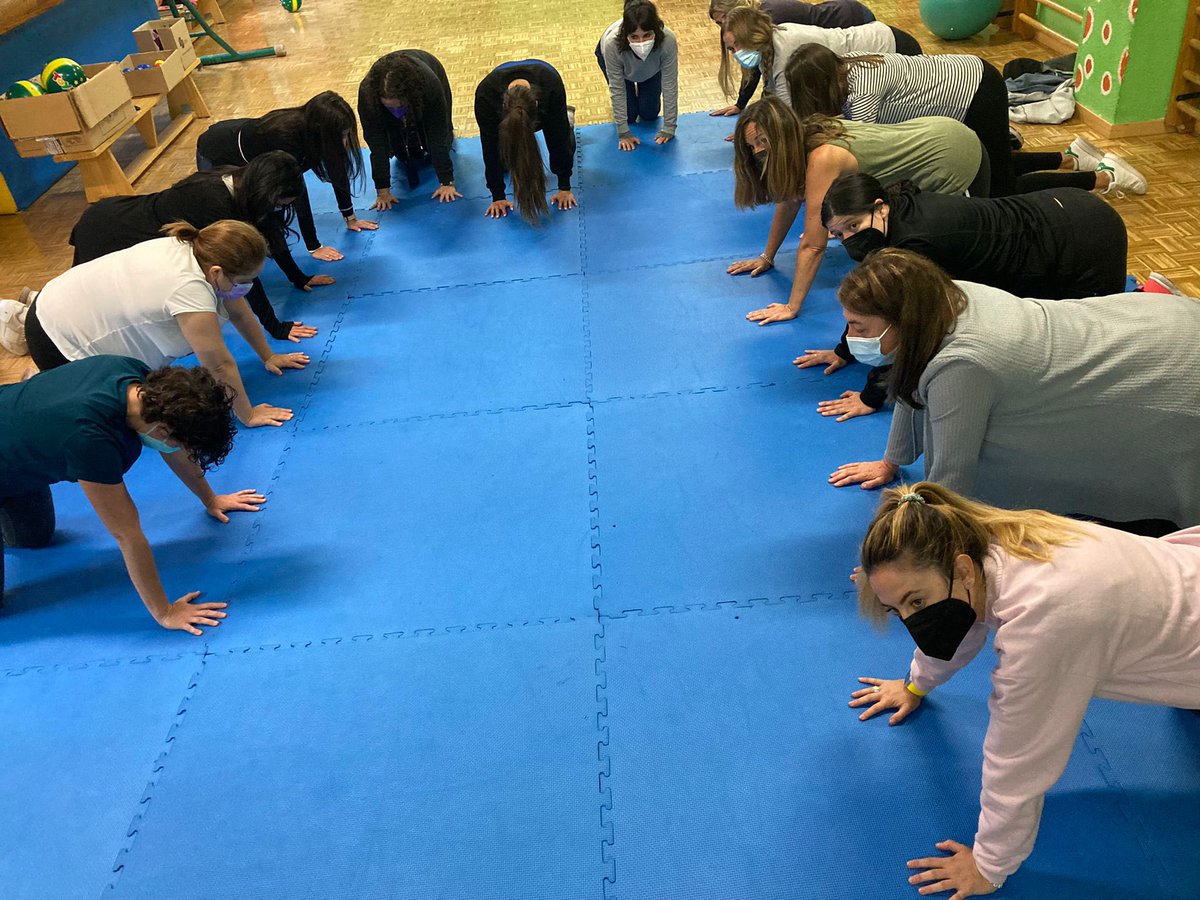 coin_feye's tweet photo. Hoy, junto a nuestras compañeras de @vmh_feye, hemos podido disfrutar de la fantástica formación sobre “reflejos primitivos en el aula” #reflejosprimitivos #setumejorversion #formacion #dificultadesenelaula #estimulaciontemprana https://t.co/2zNQd7xOZw