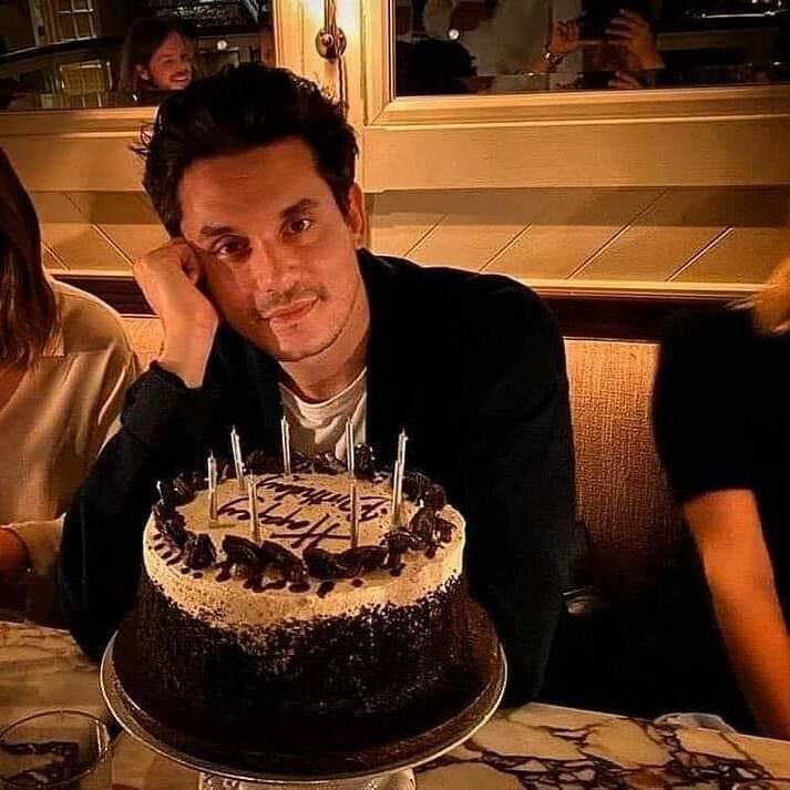 JohnMayerUSA's tweet photo. Words will never be enough to express my gratitude towards this guy. So, I’ll do the same thing I’ve been doing for years. Listen to all his albums and eat cake ♥️ Happy birthday @johnmayer I love you! https://t.co/HMV8vd9NbJ https://t.co/gApKpRA5ac