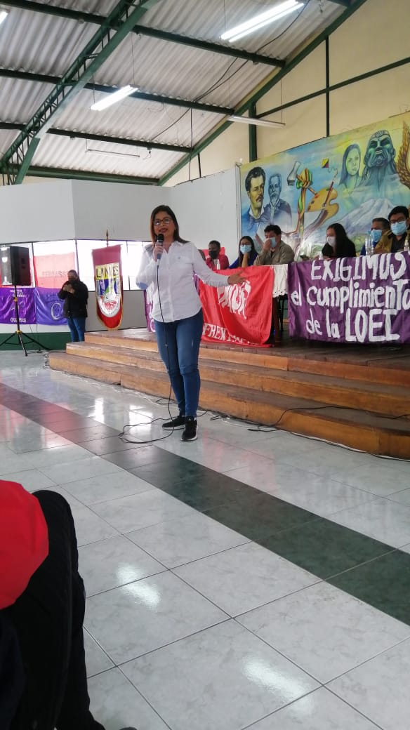 AnitaPilay's tweet photo. Participando en la Asamblea Nacional del Frente Popular debatiendo las acciones a realizar en defensa de los derechos de los pueblos y en contra de la política #antiobrera y #antipopular expresada en la #LeyCreo y parasitaria que impulsa el gobierno https://t.co/DMS4EXRRvW