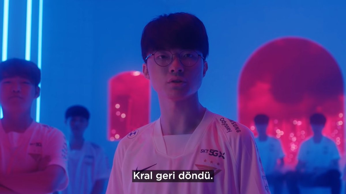 T1, B GRUBUNU LİDER OLARAK TAMAMLADI!