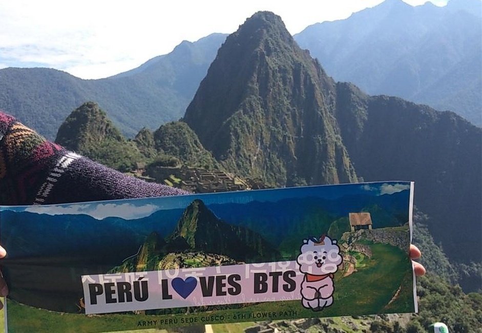 armyperu_cusco's tweet photo. @marcaPERU @BT21_ @BTS_twt Desde Cusco, la ciudad natal de #RJ, esperamos a @BTS_twt con muchas ansias y amor! Gracias @marcaPERU por notar el detalle 🥺🥰💜 

#BTS https://t.co/lqXvH65hhr