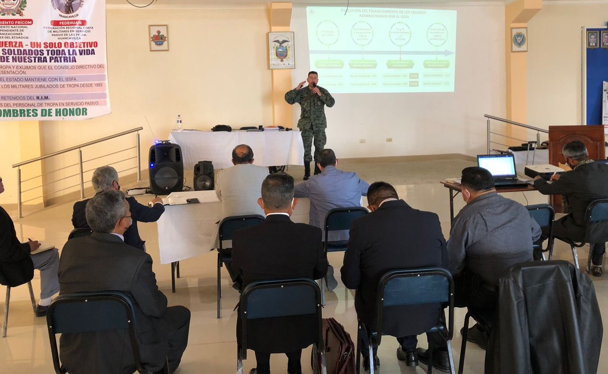 #Riobamba | Durante el “II Congreso Nacional de Militares en Servicio Pasivo del Ecuador”el Issfa participó con la difusión del “Proyecto de Ley Orgánica de Seguridad Social de las Fuerzas Armadas del Ecuador” a los representantes de las diferentes asociaciones del país.