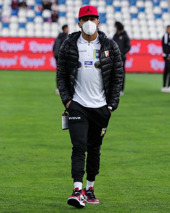 Los momentos difíciles terminan siendo una oportunidad para dar lo mejor que tenemos. Seguiré caminando con la convicción de superar cada obstáculo y ser más fuerte.