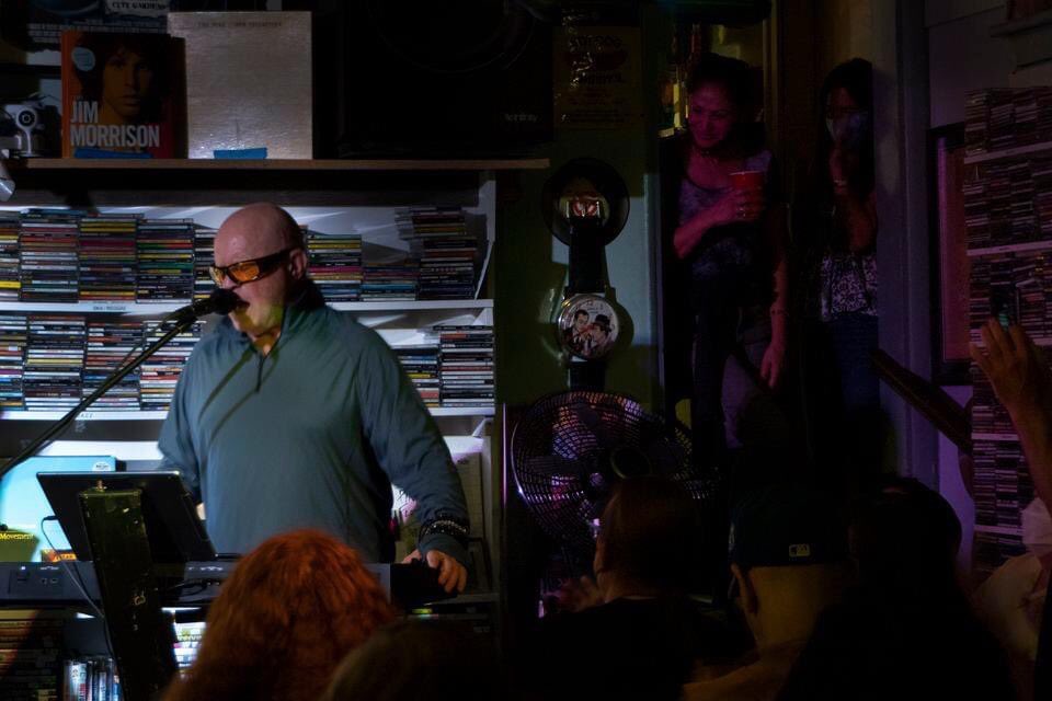 Nice article and video about the Mike Score/A Flock of Seagulls show in the Cave from <a href="/njdotcom/">njdotcom</a>: “He brought Flock of Seagulls to America 40 years ago. They just performed at his N.J. shop.” bit.ly/30rRXEZ