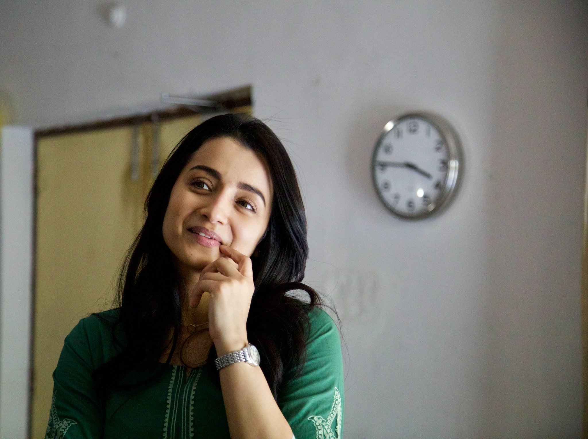 FB1it_7UYAANdp2?format=jpg&name=large