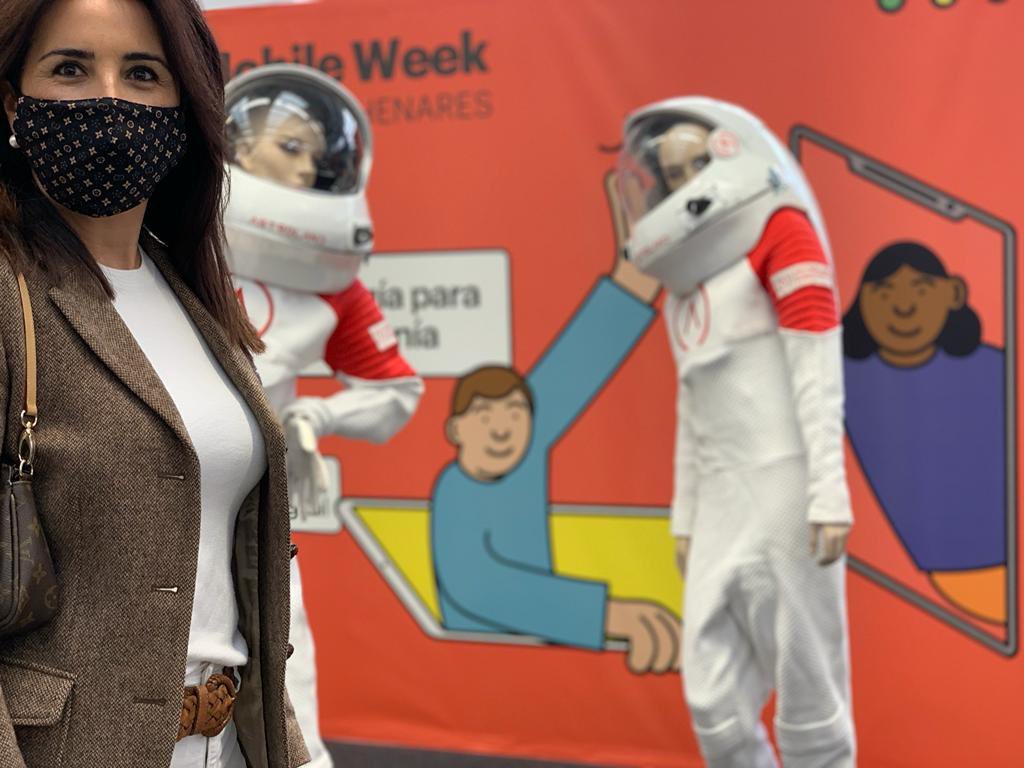 SusanaRopero2's tweet photo. Tecnología accesible y útil para la ciudadania. Este es el principal objetivo de la #MobileWeekAlcala Nuestra ciudad se convierte en toda una experiencia durante la próxima semana. Vívela! @CSAlcalaH @CiudadanosCs @Cs_Madrid #innovation #Tecnología #ferias https://t.co/sfzsCxHJzM