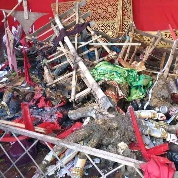arnabableseo1's tweet photo. Bangladesh is going on on the basis of Hindu genocide night, day and night, Bangladesh govt. and administration are silent.
#StopCommunalAttack
#SaveBangladeshiHindus
#BangladeshiHinduWantSafety
#SaveBangladeshiHindu
#WeDemandSafety
#WeDemandJustice
#SaveHindus 
#narendramodi https://t.co/6DHQYxknXT