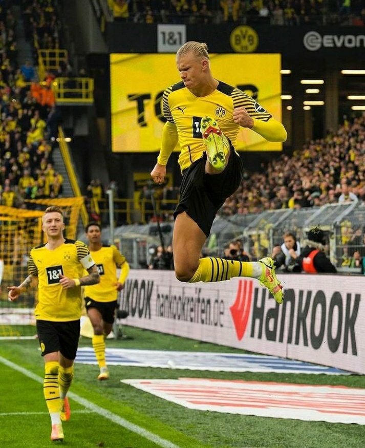 olha quem voltou marcando gol, o cometa Haaland em sua volta marcou mais um, na vitória do BvB na bundesliga