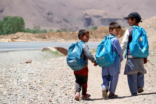 WeHope_org's tweet photo. 1/2 Education:
Providing quality education for all:

Afghanistan’s education system's been devastated by more than 3 decades of sustained conflict. 4 many of the country’s children, completing primary school remains a distant dream https://t.co/hUBlbkbmlE