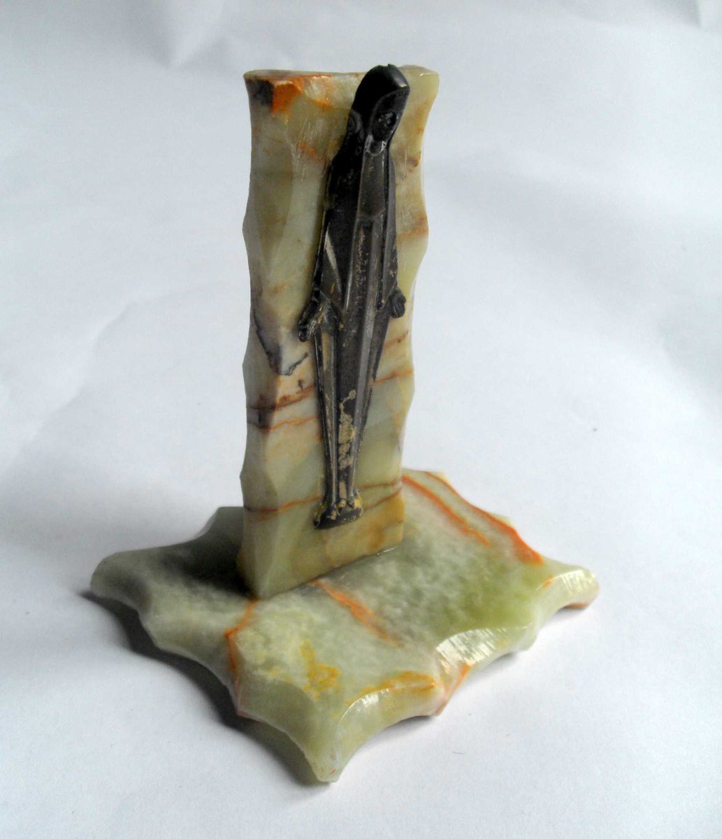 CartersCollecta's tweet photo. #Vintage Art Deco religious themed #deskweight

#Offers Welcome
#FreeShipping UK 🆓📦

https://t.co/kFzZwNKqb7
#CCUK4S 11866/60126 #WDYT #eShopsUK #noths #giftideas #Gifts #Shop #BuyVintage #Christianity AntiquesAreFun #Free #Treasure #Gift #Shop #MHHSBD https://t.co/j0R7tiZTHC