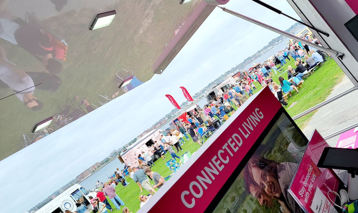 Enjoy the food and scenery while you gobble up the delicious EVENT ONLY deals on the <a href="/TMobile/">T-Mobile</a> Truck 10/16-10/17 #NewportFoodTruckFestival.  FREE watches, FREE tablets AND 25% off for LIFE!
<a href="/FTFofAmerica/">Food Truck Festivals of America</a>