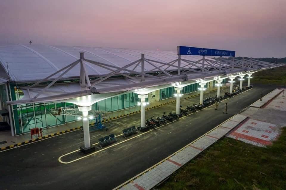 jadugar_keju's tweet photo. #Kushinagar
#NewsAddaa #NewsAdda #KushinagarAirport https://t.co/c8smN0EPGH