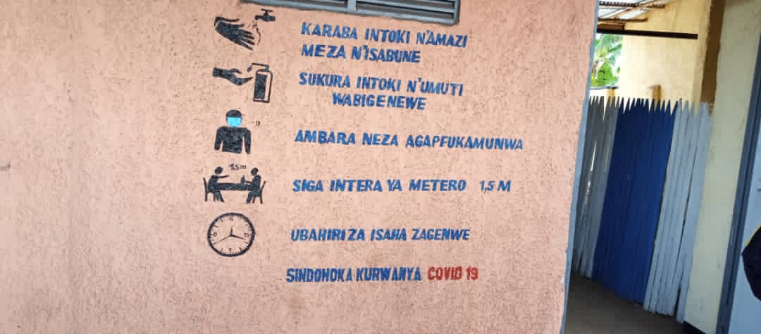SectorRusororo's tweet photo. Uyu umunsiTwakoze ubugenzuzi mu Utubari twasabye gufungurirwa, mu rwego rwo kureba ko hubahirizwa amabwiriza yo kwirinda #Covid_19, 
Ni muri gahunda y"Ubudasa mu guhangana na Covid-19 #OperationOneStop
@RwandaHealth @CityofKigali @Gasabo_District @RwandaLocalGov @PudenceR https://t.co/gy7JPZpjCx