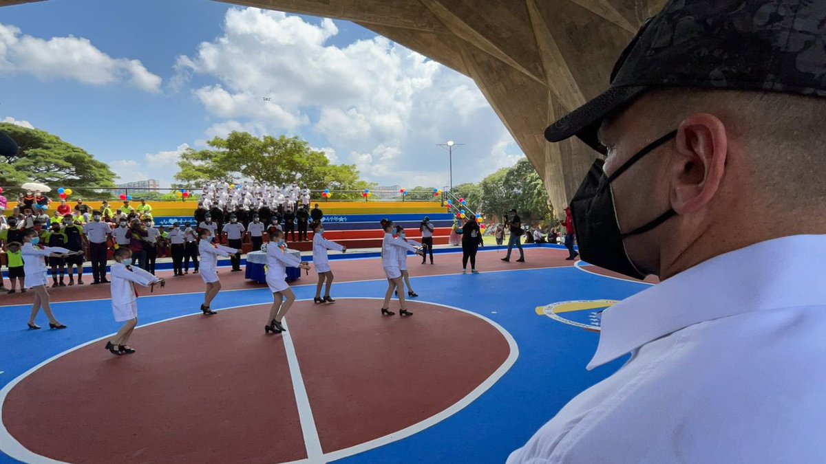 CeballosIchaso1's tweet photo. El Plan Nacional para la Prevención Integral permite atender al pueblo a través de la aplicación de planes programas y proyectos, en 6 ámbitos: deportivo, educativo, recreativo, cultural, salud y alimentación!
¡PREVENCIÓN PARA LA VIDA Y LA PAZ! https://t.co/NPnrowlawd