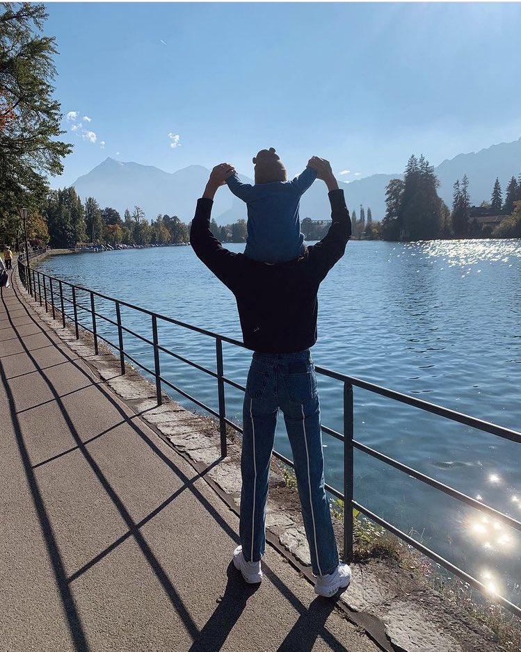 gracebrazill's tweet photo. Grace via Instagram feed.

“Esse menino tem todo o meu coração. Eu sou tão abençoada por poder mostrar as riquezas do mundo para ele.” https://t.co/XOiBvT4Zp1