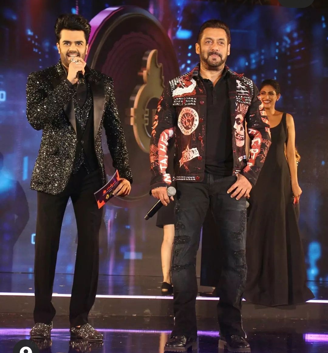 #salmankhan With #manishpaul
@BeingSalmanKhan 
@ManishPaul03