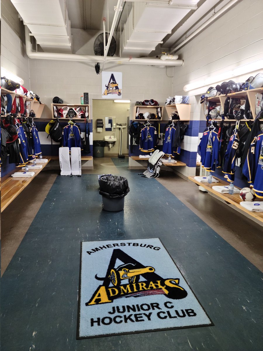 amherstburgjrc's tweet photo. The Admirals are ready for the Mooretown Flags Sunday at 7 pm.
#addysup https://t.co/YxeKHN0WBE