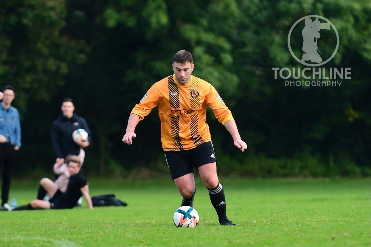 TouchlinePhotography tweet media